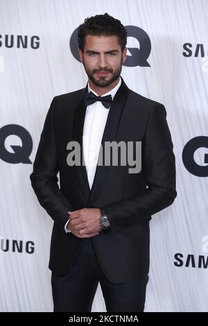 Maxi Iglesias nimmt an den GQ Magazine 2021 Awards im Palace Hotel in Madrid, Spanien Teil (Foto: Carlos Dafonte/NurPhoto) Stockfoto