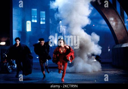 ANITA MUI, MICHELLE YEOH und MAGGIE CHEUNG im HEROISCHEN TRIO (1993) -Originaltitel: DUNG FONG SAM HAP-, Regie: JOHNNIE TO. Kredit: China Entertainment Films Produktion / Album Stockfoto