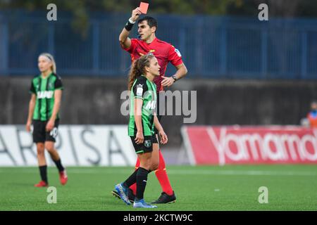 Davina Philtjens (2) US Sassuolo Calcio Femminile während der italienischen Fußballseria Ausgestoßen Ein Frauen-2021/2022-Spiel zwischen Napoli Femminile und US-Sassuolo-Frauen am 13. November 2021 im Stadion Giuseppe Piccolo in Cercola Italien (Foto: Andrea D'amico/LiveMedia/NurPhoto) Stockfoto