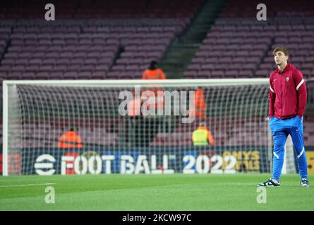 Nico Gonzalez spielte während des Spiels zwischen dem FC Barcelona und der RCD Espamnyol, das der Woche 14 der Liga Santandere entspricht, am 20.. November 2021 im Camp Nou Stadium in Barcelona, Spanien. -- (Foto von Urbanandsport/NurPhoto) Stockfoto