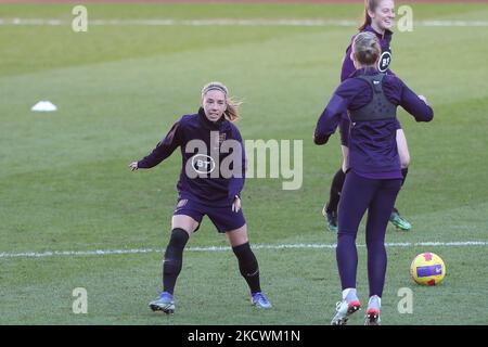 Jordan Nobbs aus England erwärmt sich am Freitag, dem 26.. November 2021, während der Trainingseinheit der englischen Frauen im Stadium of Light, Sunderland. (Foto von Mark Fletcher/MI News/NurPhoto) Stockfoto