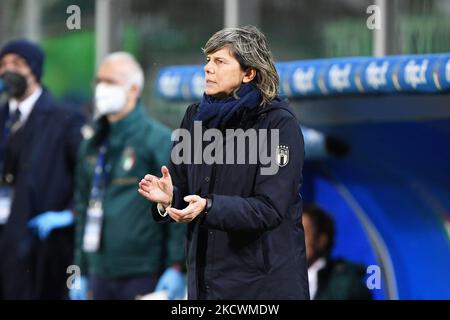 Italiens Chefcoach Milena Bertolini zeigt sich während der FIFA Fußball-Weltmeisterschaft Women 's FIFA Fußball-Weltmeisterschaft 2023 - Italien gegen die Schweiz am 26. November 2021 im Renzo Barbera Stadion in Palermo, Italien (Foto: Carmelo Imbesi/LiveMedia/NurPhoto) Stockfoto
