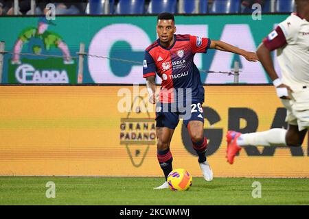 Henrique Dalbert von Cagliari Calcio während des italienischen Fußballs Serie A Spiel Cagliari Calcio gegen US Salernitana am 26. November 2021 im Unipol Domus in Cagliari, Italien (Foto: Luigi Canu/LiveMedia/NurPhoto) Stockfoto