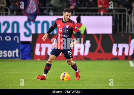 Nahitan Nandez von Cagliari Calcio während des italienischen Fußballs Serie A Spiel Cagliari Calcio gegen US Salernitana am 26. November 2021 im Unipol Domus in Cagliari, Italien (Foto: Luigi Canu/LiveMedia/NurPhoto) Stockfoto