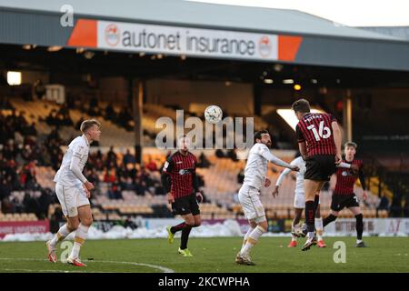 Neill Byrne von Hartlepool United führt den Ball beim Sky Bet League 2-Spiel zwischen Port Vale und Hartlepool United am Samstag, den 27.. November 2021, in Vale Park, Burslem, in Richtung Tor nach Port Vales. (Foto von James Holyoak/MI News/NurPhoto) Stockfoto