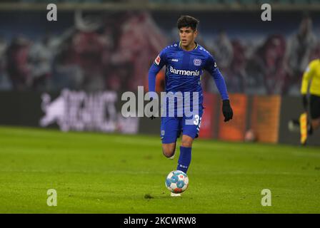 Piero Hincapié aus Leverkusen beim RB Leipzig gegen Leverkusen, Bundesliga, im Redbull-Stadion, Leipzig, Deutschland am 28. November 2021. (Foto von Ulrik Pedersen/NurPhoto) Stockfoto