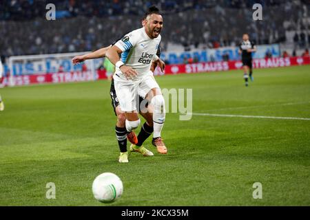 Marseille, Frankreich. 7. April 2022. Marseille-Spieler Dimitri Payet bei einem Fußballspiel der UEFA Conference League zwischen Olympique Marseille und dem FC PAOK in Aktion (Foto: © Giannis Papanikos/ZUMA Press Wire) Stockfoto