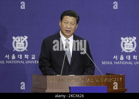 Xi Jinping, Generalsekretär der Kommunistischen Partei Chinas, spricht während eines Sondervortrags an der Seoul National University in Seoul, Südkorea, auf diesen Fotos, die am 4. Juli 2014 aufgenommen wurden. (Foto von Seung-il Ryu/NurPhoto) Stockfoto