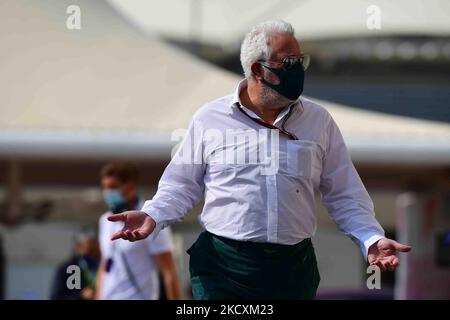 Lawrence Stroll kam vor dem Qualifying des letzten Rennens des Jahres im Yes Marina Circuit, Yes Island, Abu Dhabi, Unitre Arab Emirates, 11. Dezember 2021 ins Fahrerlager (Foto: Andrea Diodato/NurPhoto) Stockfoto