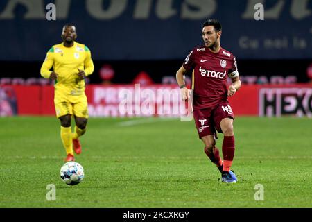 Mario Camora in Aktion während der Rumänienzeit Liga1: CFR Cluj 1-0 CS Mioveni bestritten im Stadion Dr. Constantin Radulescu, Cluj-Napoca, 12. Dezember 2021 (Foto: Flaviu Buboi/NurPhoto) Stockfoto