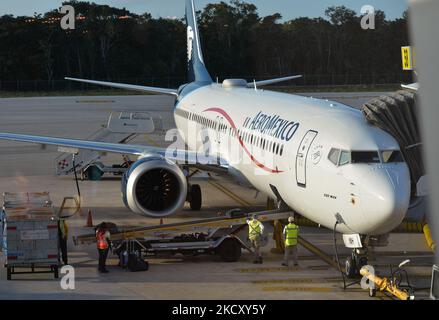 Aeroméxico Airlines Flugzeug gesehen am Cancun International Airport. Am Mittwoch, den 08. Dezember 2021, in Cancun International Airport, Cancun, Quintana Roo, Mexiko. (Foto von Artur Widak/NurPhoto) Stockfoto