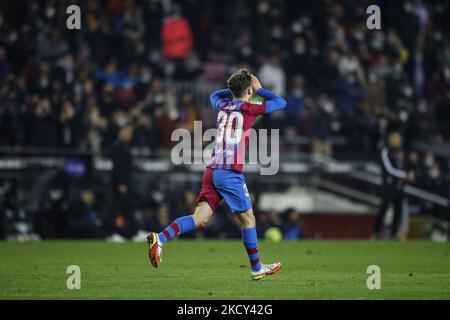 30 Gavi vom FC Barcelona feiert ein Tor beim La Liga Santander Spiel zwischen FC Barcelona und Elche CF im Camp Nou Stadion am 18. Dezember 2021 in Barcelona, Spanien. (Foto von Xavier Bonilla/NurPhoto) Stockfoto