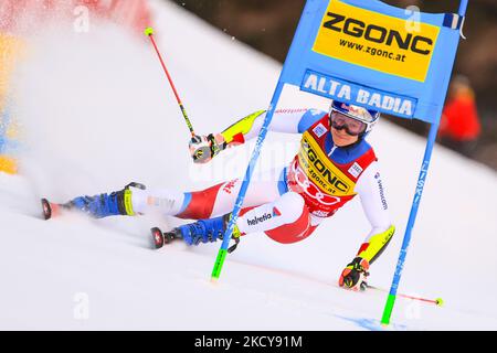 ODERMATT Marco (SUI) erster Platz beim alpinen Skirennen 2021 FIS Ski World Cup - Men&#39;s Riesenslalom am 20. Dezember 2021 auf der Gran Risa in Alta Badia, Italien (Foto by Sergio Bisi/LiveMedia/NurPhoto) Stockfoto