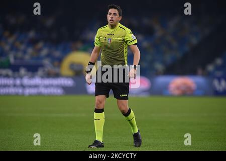 Schiedsrichter Luca Massimi während der Serie A Spiel zwischen SSC Napoli und Spezia Calcio im Stadio Diego Armando Maradona Neapel Italien am 22. Dezember 2021. (Foto von Franco Romano/NurPhoto) Stockfoto