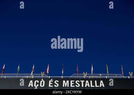 Gesamtansicht der Tribünen vor dem Spiel der La Liga Santander zwischen dem FC Valencia und dem RCD Espanyol im Mestalla-Stadion am 31. Dezember 2021 in Valencia, Spanien (Foto: David Aliaga/NurPhoto) Stockfoto