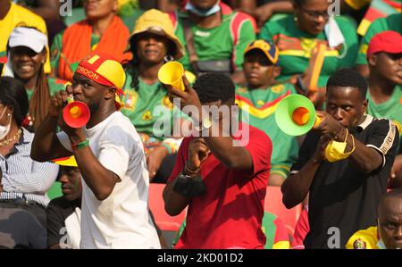 Fans während Kameruns gegen Burkina Faso, African Cup of Nations, im Paul Biya Stadium am 9. Januar 2022. (Foto von Ulrik Pedersen/NurPhoto) Stockfoto