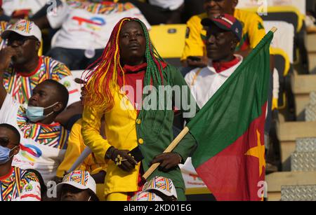 Fans während Kameruns gegen Burkina Faso, African Cup of Nations, im Paul Biya Stadium am 9. Januar 2022. (Foto von Ulrik Pedersen/NurPhoto) Stockfoto