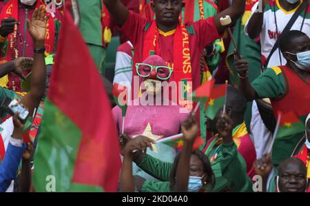 Fans während Kameruns gegen Burkina Faso, African Cup of Nations, im Paul Biya Stadium am 9. Januar 2022. (Foto von Ulrik Pedersen/NurPhoto) Stockfoto