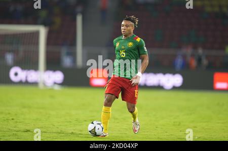 Pierre Kunde aus Kamerun während des Kamerun gegen Burkina Faso, Afrikanischer Fußballpokal, im Paul Biya Stadium am 9. Januar 2022. (Foto von Ulrik Pedersen/NurPhoto) Stockfoto