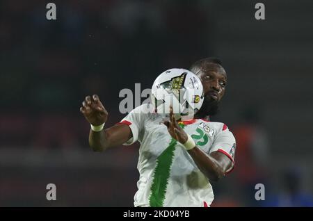 Blati Touré von Burkina Faso während Kameruns gegen Burkina Faso, Afrikanischer Fußballpokal, im Paul Biya Stadium am 9. Januar 2022. (Foto von Ulrik Pedersen/NurPhoto) Stockfoto