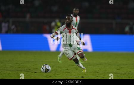 Blati Touré von Burkina Faso während Kameruns gegen Burkina Faso, Afrikanischer Fußballpokal, im Paul Biya Stadium am 9. Januar 2022. (Foto von Ulrik Pedersen/NurPhoto) Stockfoto