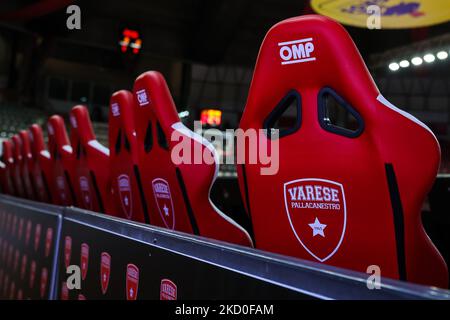 Allgemeiner Blick in die Enerxenia Arena während des italienischen Basketballs LBA Lega Basket Ein Spiel der regulären Saison 2021/22 zwischen OpenJobMetis Varese und Umana Reyer Venezia in der Enerxenia Arena, Varese, Italien am 15. Januar 2022 (Foto von Fabrizio Carabelli/LiveMedia/NurPhoto) Stockfoto