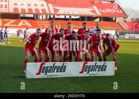 AC Monza Team beim Spiel der italienischen Fußball-Serie B AC Monza gegen AC Perugia am 16. Januar 2022 im Stadio Brianteo in Monza (MB), Italien (Foto: Luca Rossini/LiveMedia/NurPhoto) Stockfoto