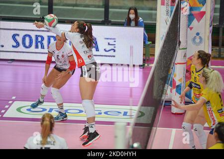 Sara Caruso vom Cuneo Granda Volley beim Volleyball Serie A1 Frauenspiel zwischen Bosca S.Bernardo Cuneo und Trentino Rosa am 16 2022. Januar in der Pala Ubi Banca in Cuneo, Italien (Foto von Alberto Gandolfo/NurPhoto) Stockfoto
