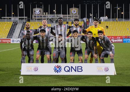 Der Al Duhail startet elf vor dem QNB Stars League-Spiel im Suheim bin Hamad Stadium in Doha, Katar, am 17. Januar 2022. (Foto von Simon Holmes/NurPhoto) Stockfoto