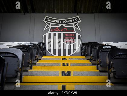 Gesamtansicht des Blundell Park während des Emirates FA Cup First Round Spiels Grimsby Town gegen Plymouth Argyle im Blundell Park, Cleethorpes, Großbritannien, 5.. November 2022 . (Foto von Stanley Kasala/News Images) Stockfoto