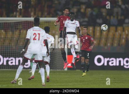 !S8! Während der Afrikanischen Fußballmeisterschaft der Nationen in Ägypten gegen den Sudan am 19. Januar 2022 im Ahmadou-Ahidjo-Stadion. (Foto von Ulrik Pedersen/NurPhoto) Stockfoto