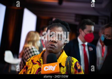 Francia Marquez, Mitglied der politischen Kolumnisserie „Pacto Historico“, spricht während der ersten Debatte über Präsidentschaftskandidaten in Bogota, Kolumbien, am 25. Januar 2022. (Foto von Sebastian Barros/NurPhoto) Stockfoto