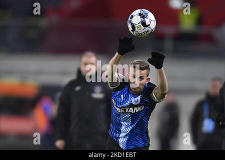 Nicusor Bancu in Aktion während der Rumänischen Liga 1 , Runde 23, Fußballspiel zwischen Sepsi OSK Sfantu Gheorghe und CS Universitatea Craiova, gespielt in Sfantu Gheorghe, Rumänien, Freitag, 28. Januar 2022. (Foto von Alex Nicodim/NurPhoto) Stockfoto