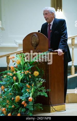 Mario Vargas Llosa nimmt am Forum der Iberoamerikanischen Kommission in Madrid Teil 1. Februar 2022 Spanien (Foto: Oscar Gonzalez/NurPhoto) Stockfoto