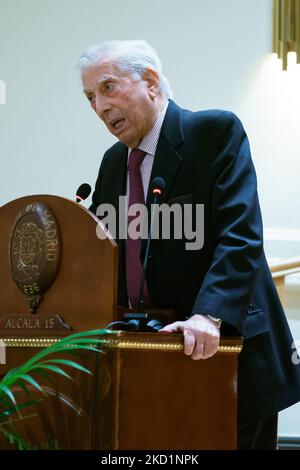 Mario Vargas Llosa nimmt am Forum der Iberoamerikanischen Kommission in Madrid Teil 1. Februar 2022 Spanien (Foto: Oscar Gonzalez/NurPhoto) Stockfoto