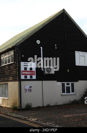 Außerhalb des Greys-Nicholls Cricket Fledermaus Hauptquartier und Fabrik im East Sussex Dorf Robertsbridge.das Unternehmen stammt aus dem Jahr 1975. Stockfoto