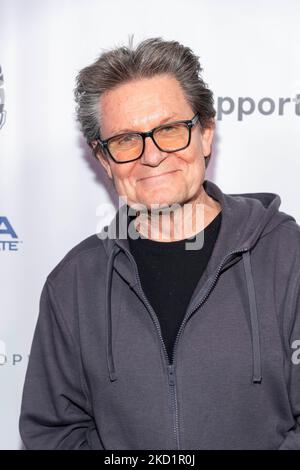 Hollywood, USA. 04.. November 2022. Scott Page besucht den Rockfotografen Steve Rapport Fotoausstellung VIP-Empfang in der Musichead Gallery, Hollywood, CA, November 4. 2022 Credit: Eugene Powers/Alamy Live News Stockfoto