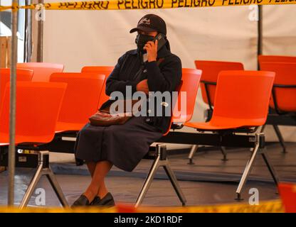 Die Krankenhausbelegung im IESS Quito Sur Hospital ist aufgrund der COVID-19-Pandemie am 2. Februar 2022 in Quito, Ecuador, zurückgegangen (Foto: Rafael Rodriguez/NurPhoto) Stockfoto