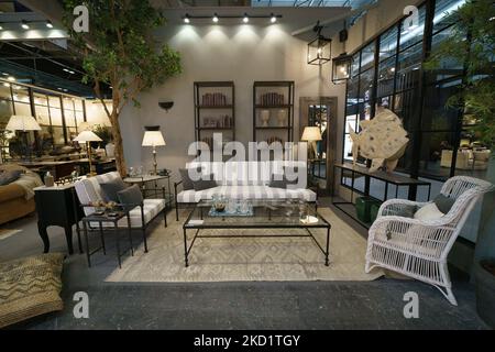 Dekorative Elemente werden auf der INTERGIFT 2022 International Decoration Exhibition auf der Ifema in Madrid gezeigt. 4. Februar 2022 in Madrid, Spanien (Foto von Oscar Gonzalez/NurPhoto) Stockfoto