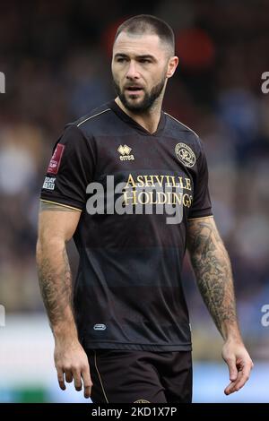 Charlie Austin von Queens Park Rangers während des Emirates FA Cup Fourth Round Spiels zwischen Peterborough United und Queens Park Rangers im Weston Homes Stadium, Peterborough am Samstag, 5.. Februar 2022. (Foto von James Holyoak/MI News/NurPhoto) Stockfoto