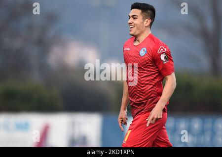 Alessandro Galeandro (U.C. AlbinoLeffe) feiert am 5. Februar 2022 im italienischen Fußballspiel der Serie C zwischen Feralpisalo und UC AlbinoLeffe im Lino Turina Stadium in Salo’ (BS), Italien, nach Tor 0-1. (Foto von Michele Maraviglia/NurPhoto) Stockfoto