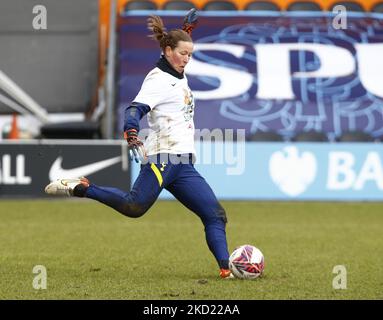 BARNETT, ENGLAND - FEBRUAR 06:Tinja-Riikka Korpela von Tottenham Hotspur Women während des Vormatches während der FA Women's Super League zwischen Tottenham Hotspur Women und Brighton und Hove Albion Women, am 06.. Februar 2022 im Hive Stadium in Barnett, England (Foto by Action Foto Sport/NurPhoto) Stockfoto