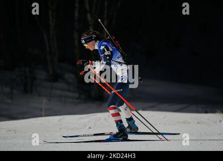 Clare Egan aus den USA während des Biathlon bei den Olympischen Winterspielen 2022 in Peking im Zhangjiakou Genting Snow Park am 7. Februar 2022 in Zhangjiakou, China. (Foto von Ulrik Pedersen/NurPhoto) Stockfoto
