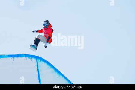 Andre Hoeflich aus Deutschland beim Snowboard - Half Pipe bei den Olympischen Winterspielen 2022 in Peking im Zhangjiakou Genting Snow Park am 11. Februar 2022 in Zhangjiakou, China. (Foto von Ulrik Pedersen/NurPhoto) Stockfoto