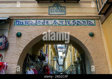 Granada, Spanien - 28. Oktober 2022: Alcaiceria von Granada am 28. Oktober 2022 Stockfoto