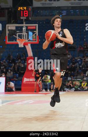 Milos Teodosic (Virtus Segafredo Bologna) beim Finale der Männer des Italienischen Basketballpokals - Halbfinale - Bertram Dderthona Tortona gegen Virtus Segafredo Bologna am 19. Februar 2022 in der Virtfrigo Arena in Pesaro, Italien (Foto: Savino Paolella/LiveMedia/NurPhoto) Stockfoto