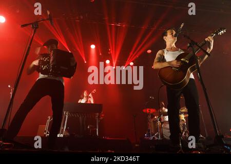 La M.O.D.A. tritt während der La Riviera in Madrid auf. 19. Februar 2022 Spanien (Foto von Oscar Gonzalez/NurPhoto) Stockfoto