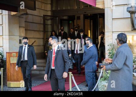 Berlin, Deutschland. 05.. November 2022. Der Politiker aus Bangladesch und seit dem 24. April 2013 Präsident von Bangladesch, Mohammad Abdul Hamid, tritt am 20. 5. November 2022 aus dem Hotel Adlon Kempinski in Berlin. (Foto: Michael Kuenne/PRESSCOV/Sipa USA) Quelle: SIPA USA/Alamy Live News Stockfoto