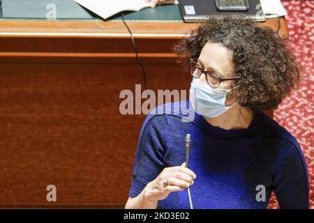 Die französische Umweltministerin Emmanuelle Wargon nimmt an der letzten Fragestunde an die Regierung im französischen Senat vor den französischen Präsidentschaftswahlen am 23. Februar 2022 Teil (Foto: Daniel Pier/NurPhoto) Stockfoto