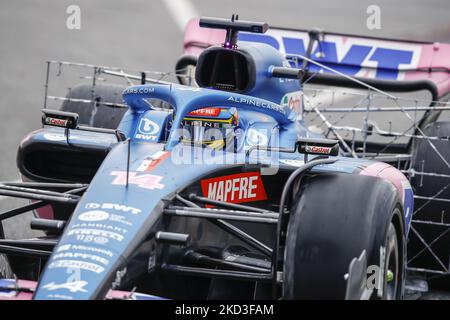 14 Fernando Alonso, BTW Alpine F1 Team, A522, Aktion während der Formel 1 Wintertests auf dem Circuit de Barcelona - Catalunya am 25. Februar 2022 in Barcelona, Spanien. (Foto von Xavier Bonilla/NurPhoto) Stockfoto